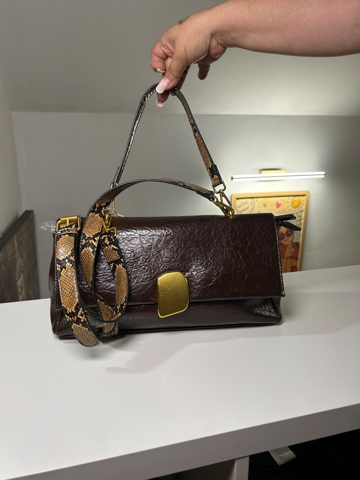 Bolso Estructurado Detalles Animal Print