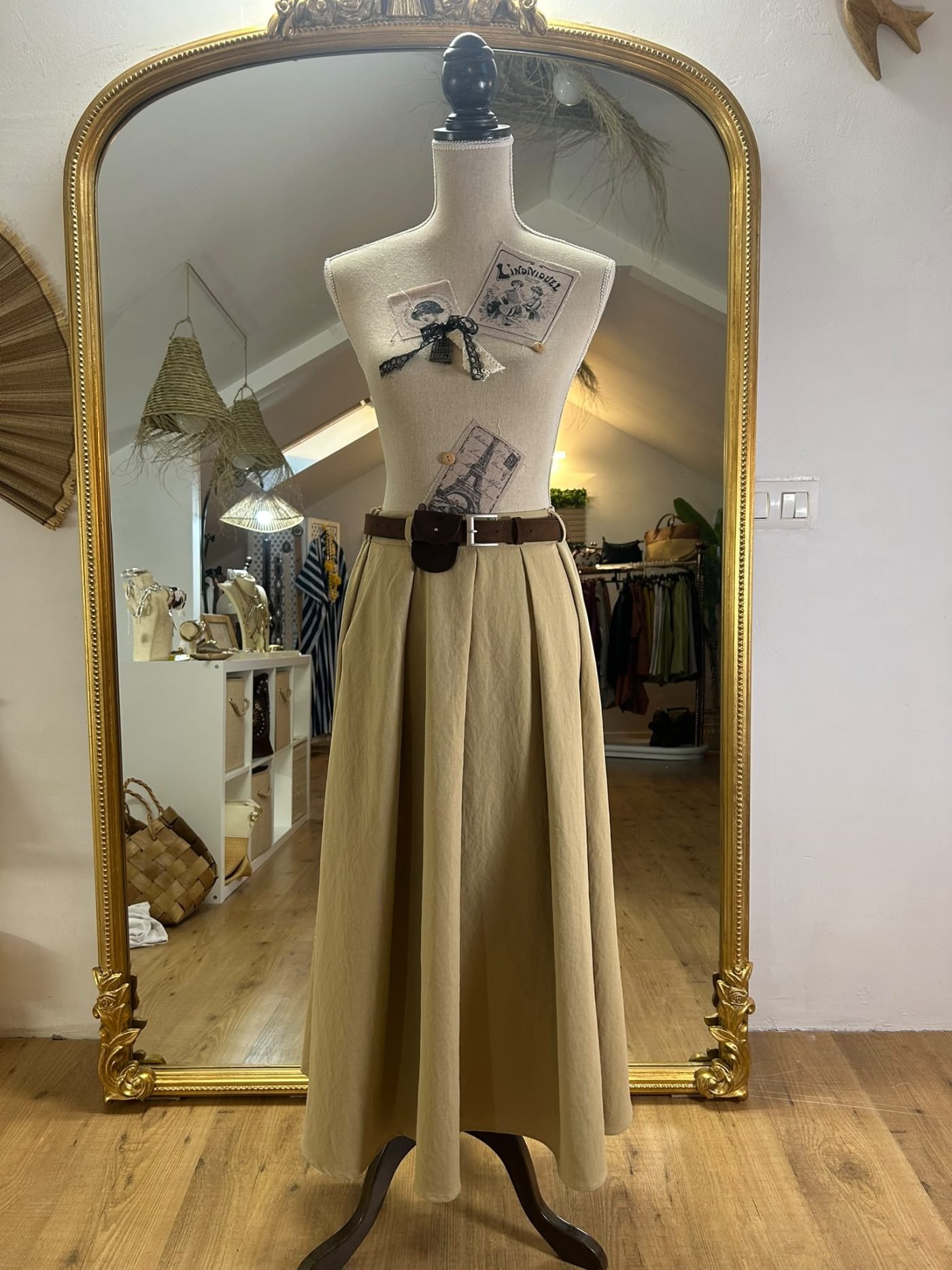 Falda Evasé Camel