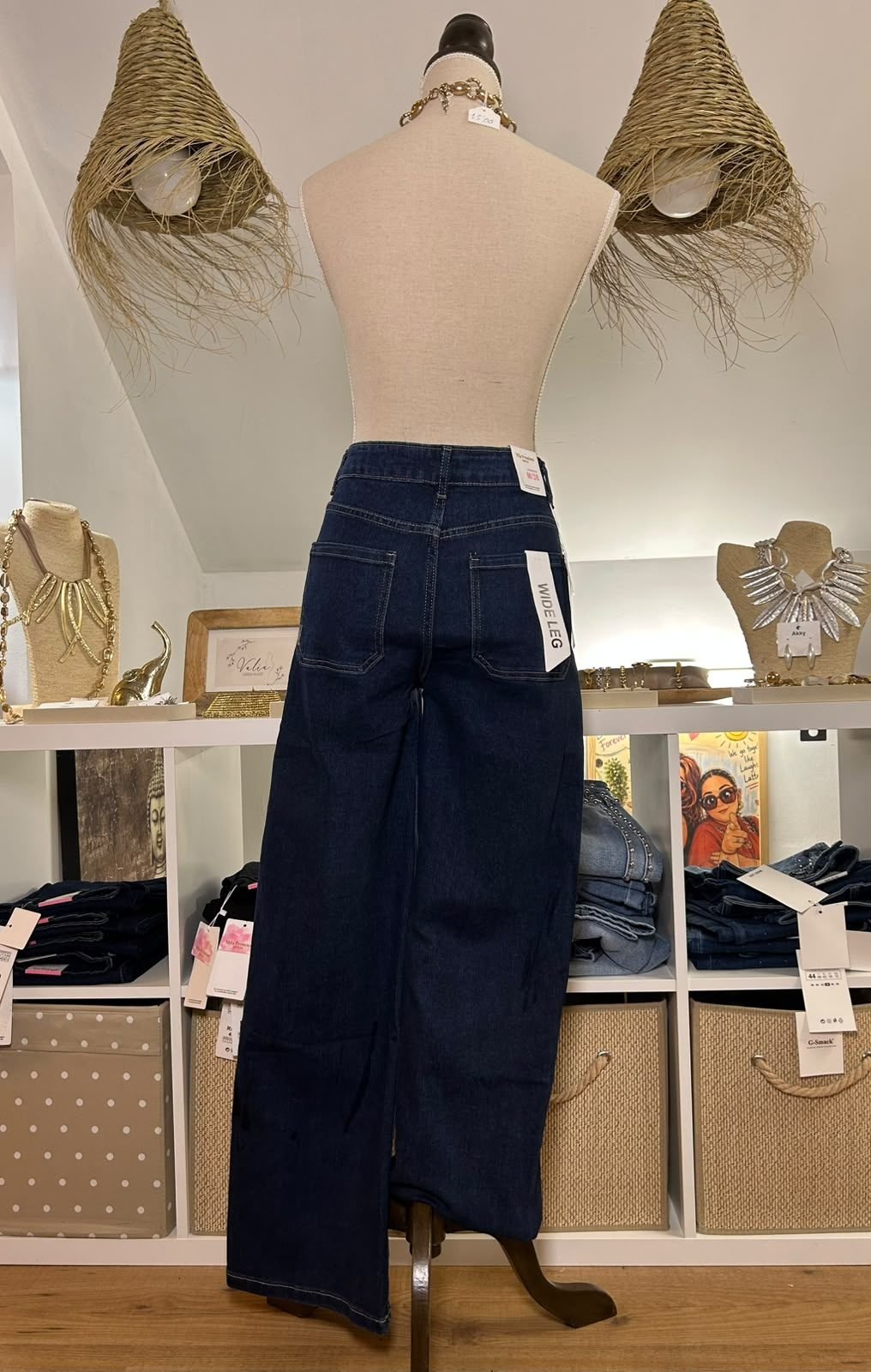 Jeans Wide Leg Bolsillos Frontales - foto 2