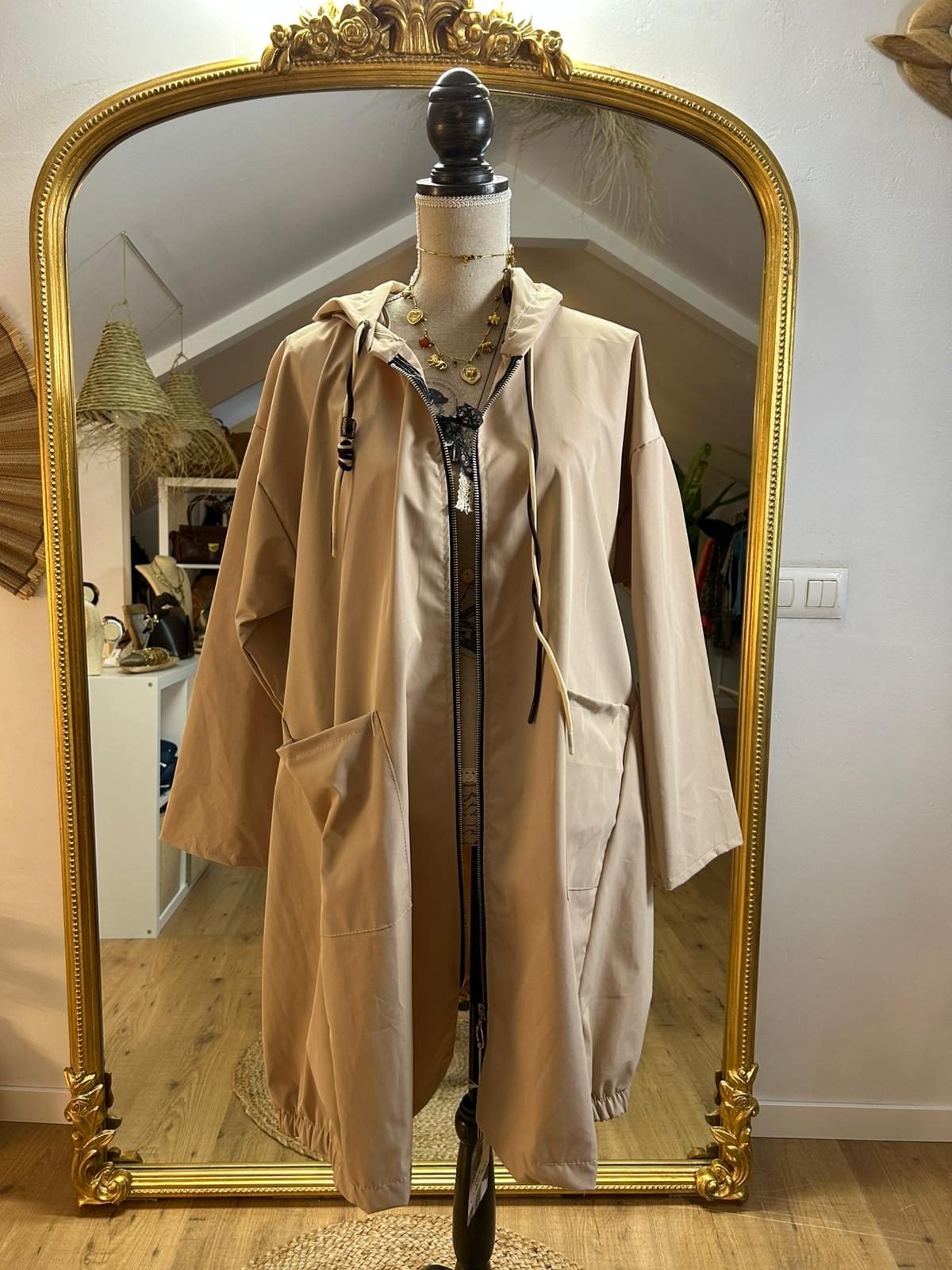 Chaqueta Cortavientos Capucha