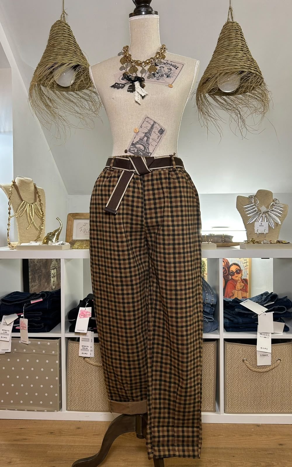 Pantalón Cuadros con Cinturón - foto 3